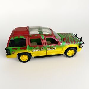 Jurassic World Legacy Collection 1993 Ford Explorer Vehicle